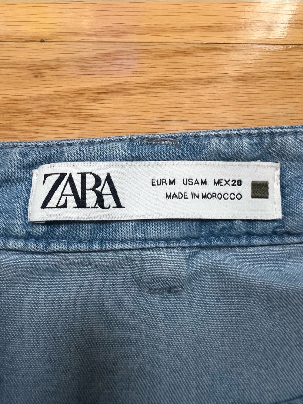 Zara Light Wash Denim Flounce Mini Skort - Picture 6 of 9